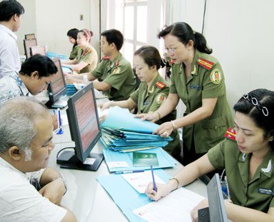 Vietnam-Immigration-Office